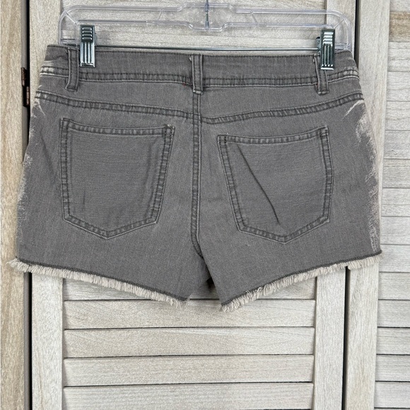 MOSSIMO SUPPLY CO. Gray/Pink Bleach Dye Stretchy Jean Shorts w Unfinished Hem-9 - Picture 2 of 2